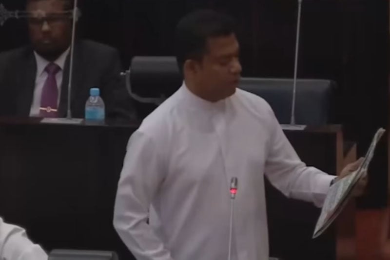 41 பாலியல் நிலையங்களில்  10, 166 பேருக்கு சிகிக்சை: அமைச்சர் நளிந்த