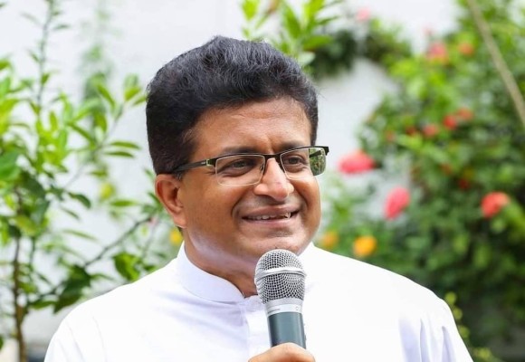 புலிகளை திருப்திப்படுத்தவே சுரேஷ் சலே கைது: உதய கம்மன்பில