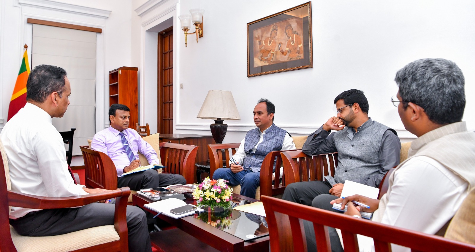 இந்திய துணை  ஜனாதிபதியின் உத்தியோகபூர்வ விஜயம் குறித்த கலந்துரையாடல்