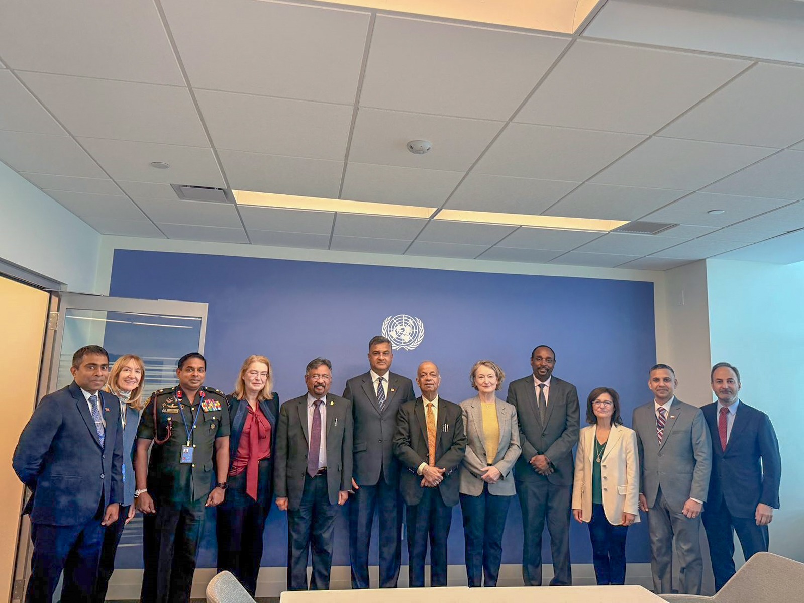 ஐ.நா. அமைதிப்படை விவகாரங்கள் குறித்து  பாதுகாப்பு செயலாளர் கலந்துரையாடல்