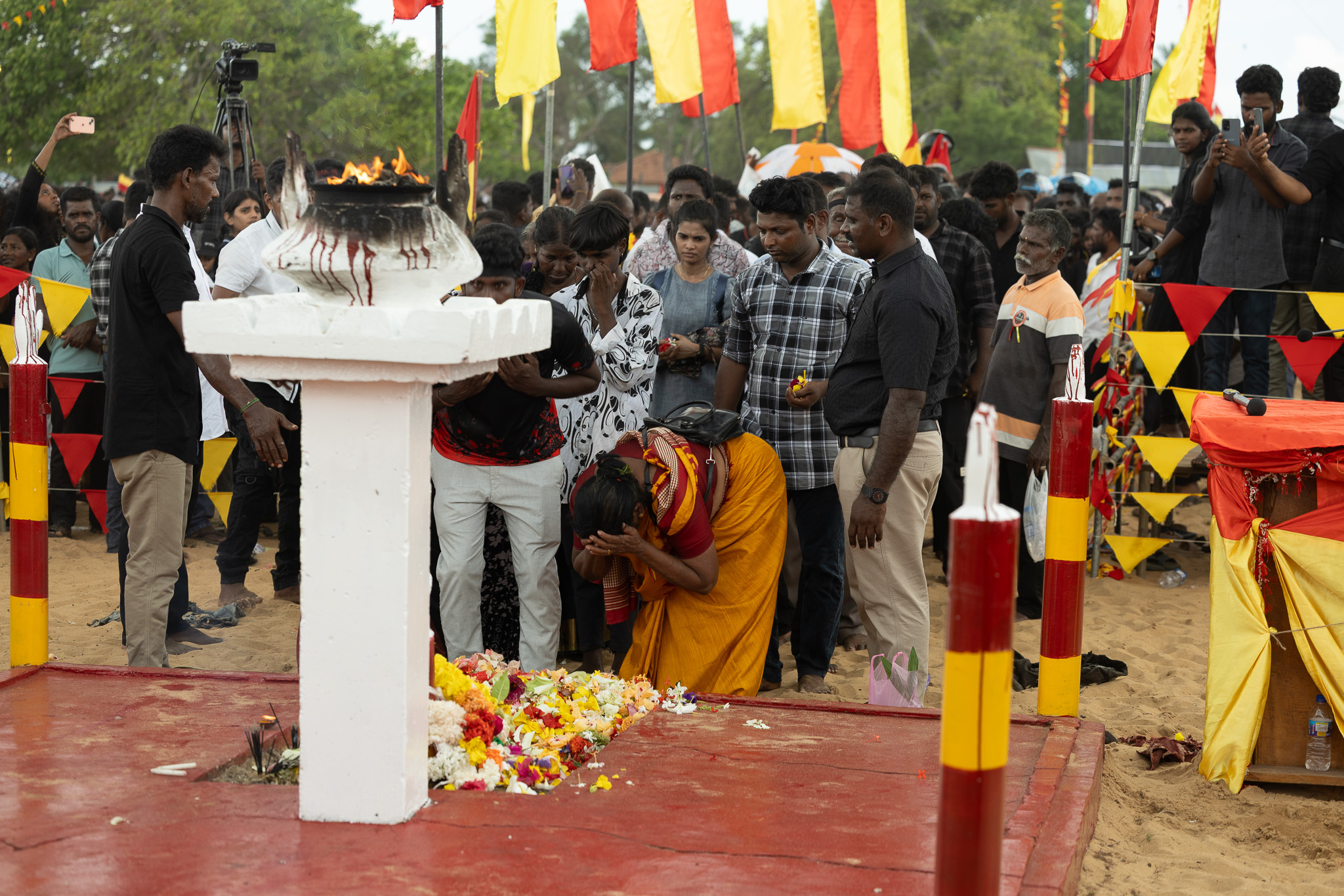 முள்ளிவாய்க்கால் பேரவலத்தின் 17ஆவது நினைவேந்தல் உணர்வெழுச்சியுடன் முன்னெடுப்பு