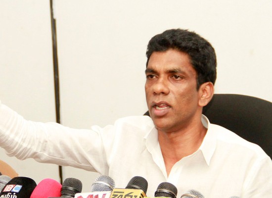 அட்டன் பிரகடன வாக்குறுதியை நிறைவேற்ற வேண்டும் - பழனி திகாம்பரம்