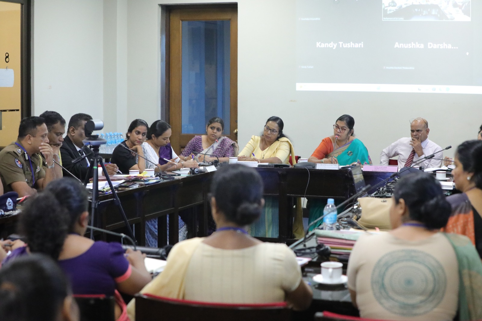 அநுராதபுரம் சிறுமி துஷ்பிரயோகம்; பெண் பாராளுமன்ற உறுப்பினர்களின் ஒன்றியம் அதிகாரிகளுக்கு ஆலோசனை