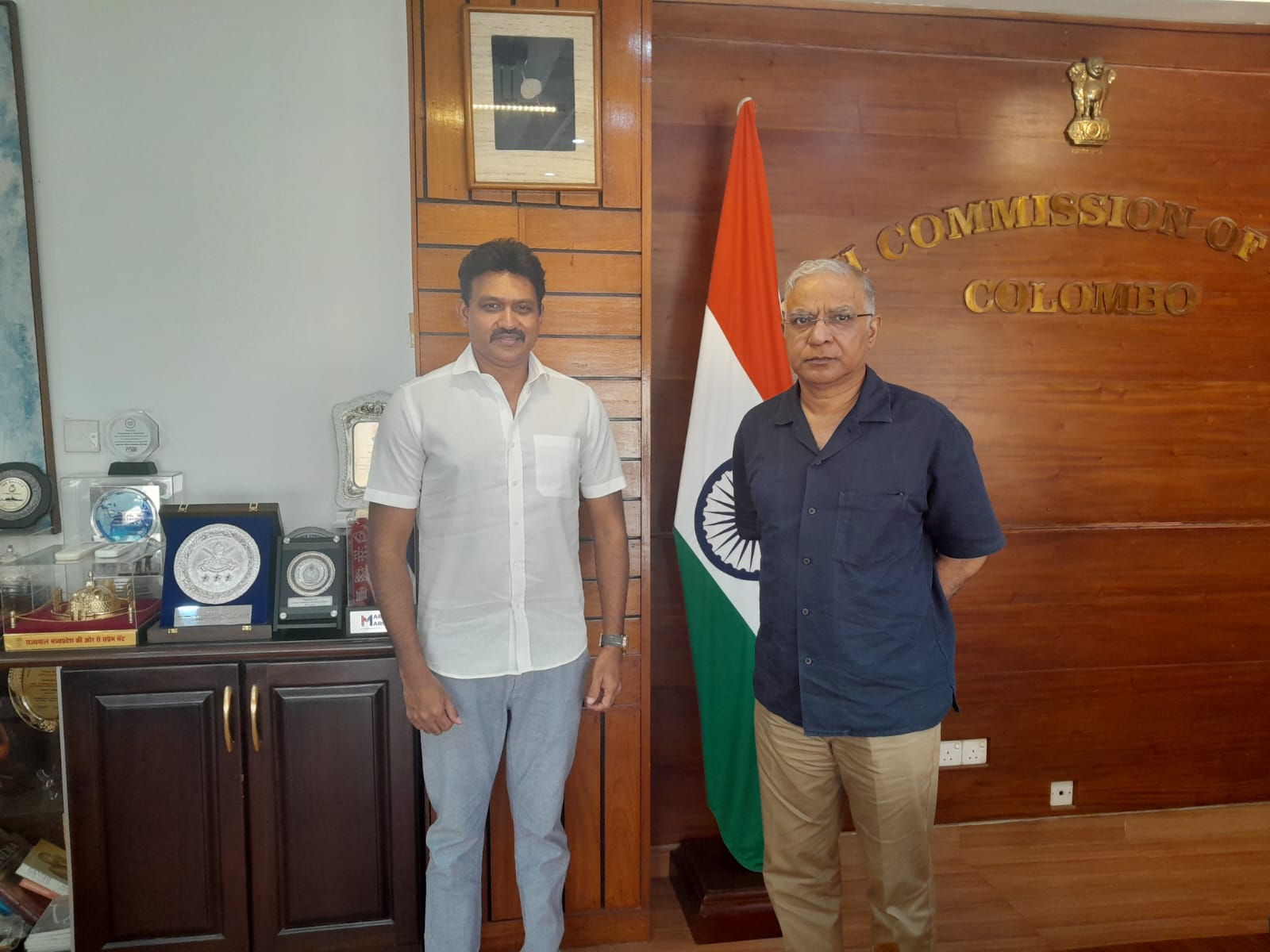 இலங்கைக்கான இந்திய உயர்ஸ்தானிகரை சந்தித்த இ.தொ.கா தலைவர் செந்தில் தொண்டமான்