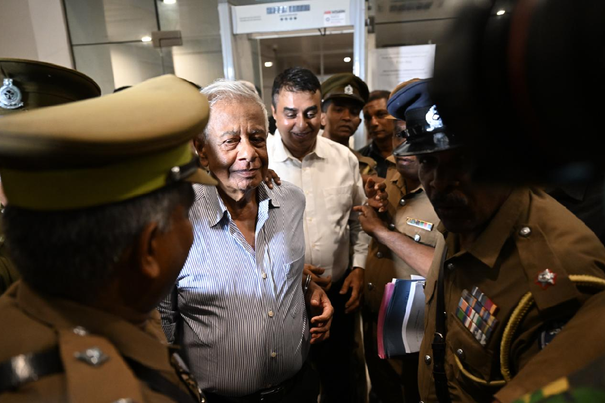 உயிர்த்த ஞாயிறு தாக்குதலைத் தடுக்க தவறியமை: பூஜித், ஹேமசிறிக்கு மரண தண்டனை
