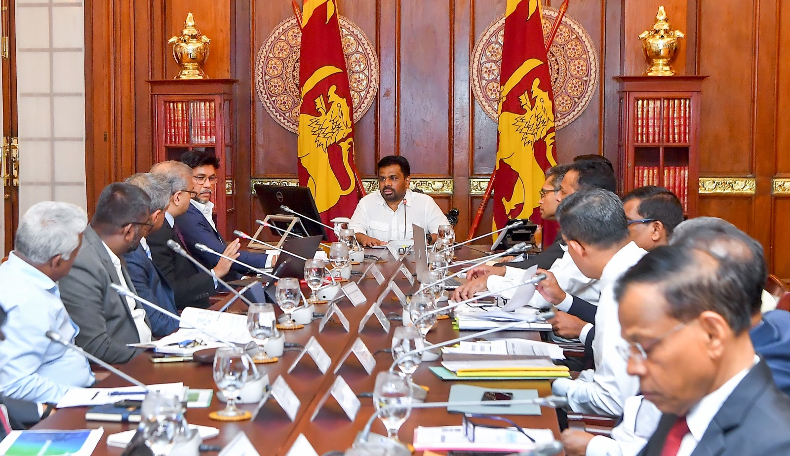 இறக்குமதியாளர்களையும் வர்த்தக சமூகத்தையும் தெளிவுபடுத்த நிகழ்ச்சித் திட்டம்