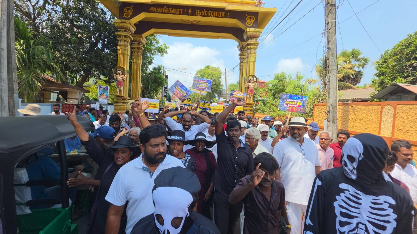 தமிழின படுகொலையை சர்வதேச தரப்புக்கள்  ஏற்பதில் தொடர்ந்தும் தயக்கம் காண்பிக்கின்றன - கஜேந்திரகுமார்
