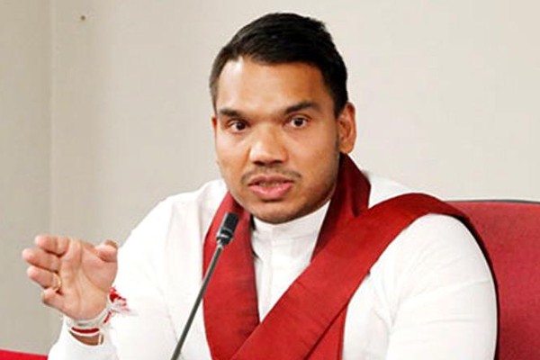 மிகுதி 321 கொள்கலன்கள் எங்கே?: நாமல் ராஜபக்ஷ கேள்வி