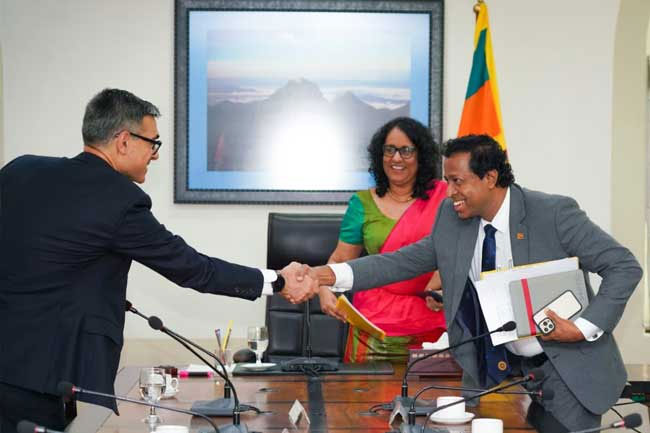 சர்வதேச நாணய நிதிய பிரதிநிதி - பிரதமர் சந்திப்பு