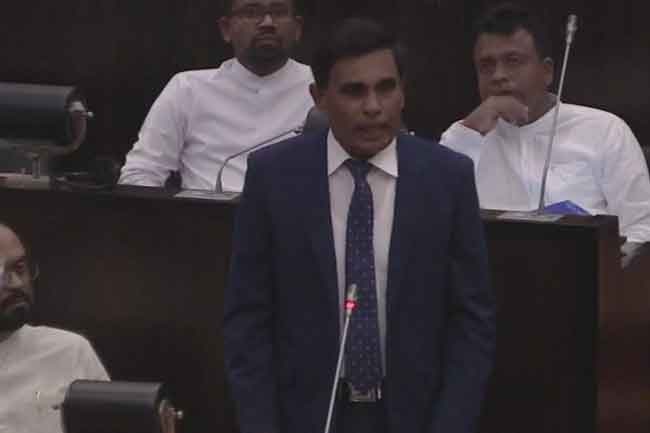 பாதிக்கப்பட்ட மக்களுக்கு  இன்று முதல் நிதி நிவாரணம்: அமைச்சர் ஆனந்த விஜேபால