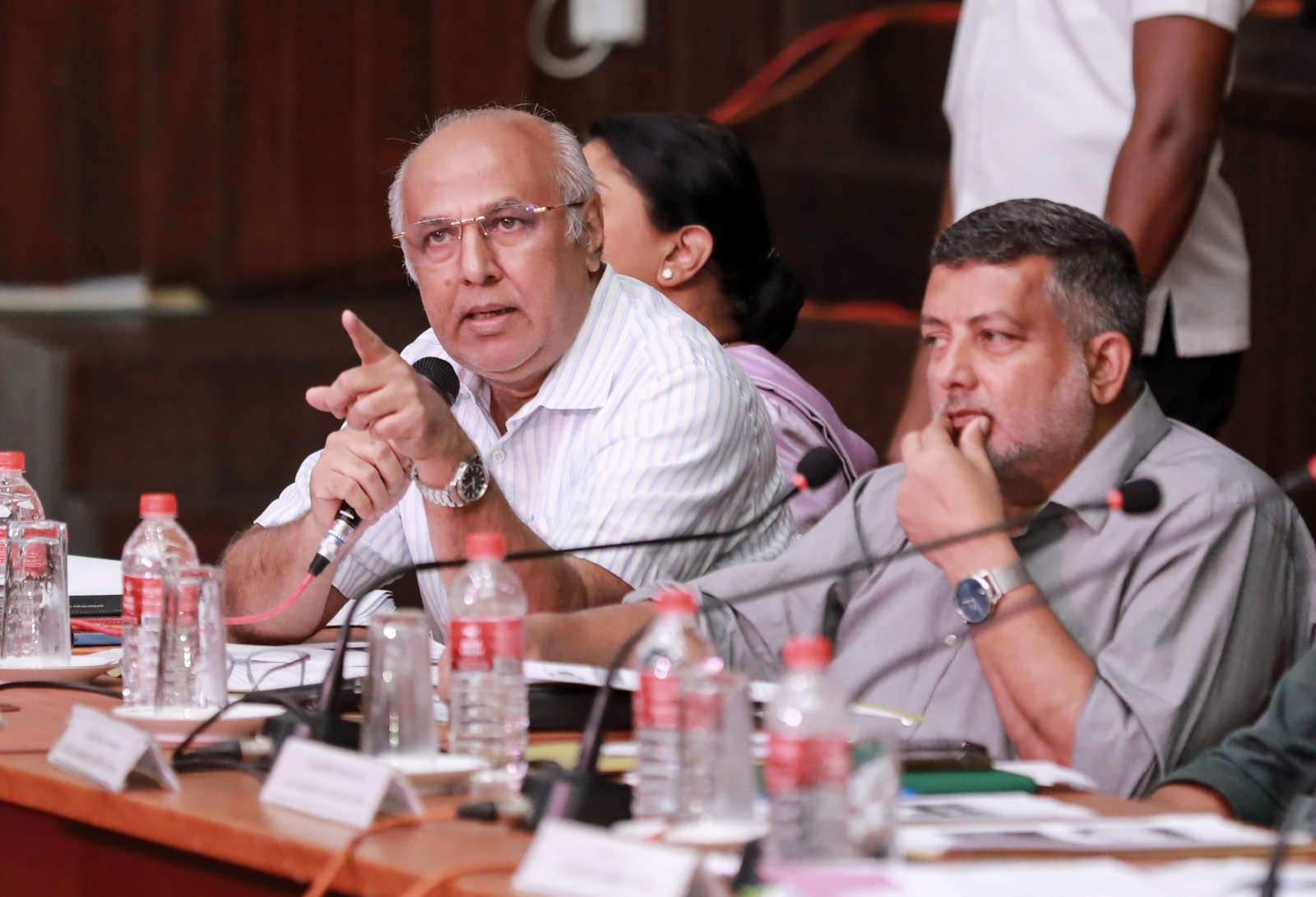 சர்வதேச நன்கொடையாளர் மாநாடு பற்றி  பிரதமர் மோடியுடன் உரையாடியுள்ளேன்: ஹக்கீமிடம் ஜனாதிபதி