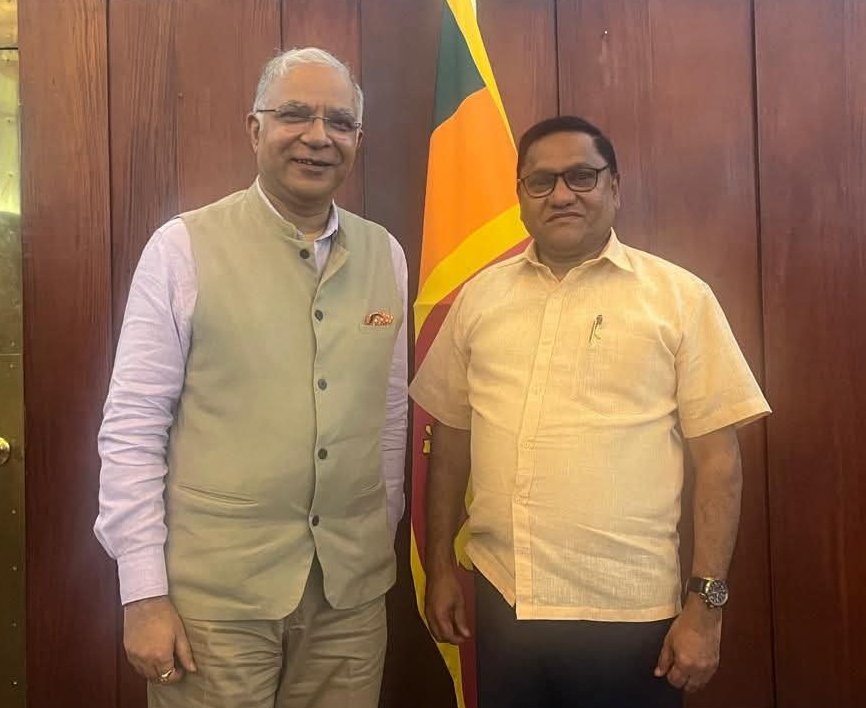 இந்திய உயர்ஸ்தானிகருடன் வெளிவிவகார அமைச்சர் சந்திப்பு