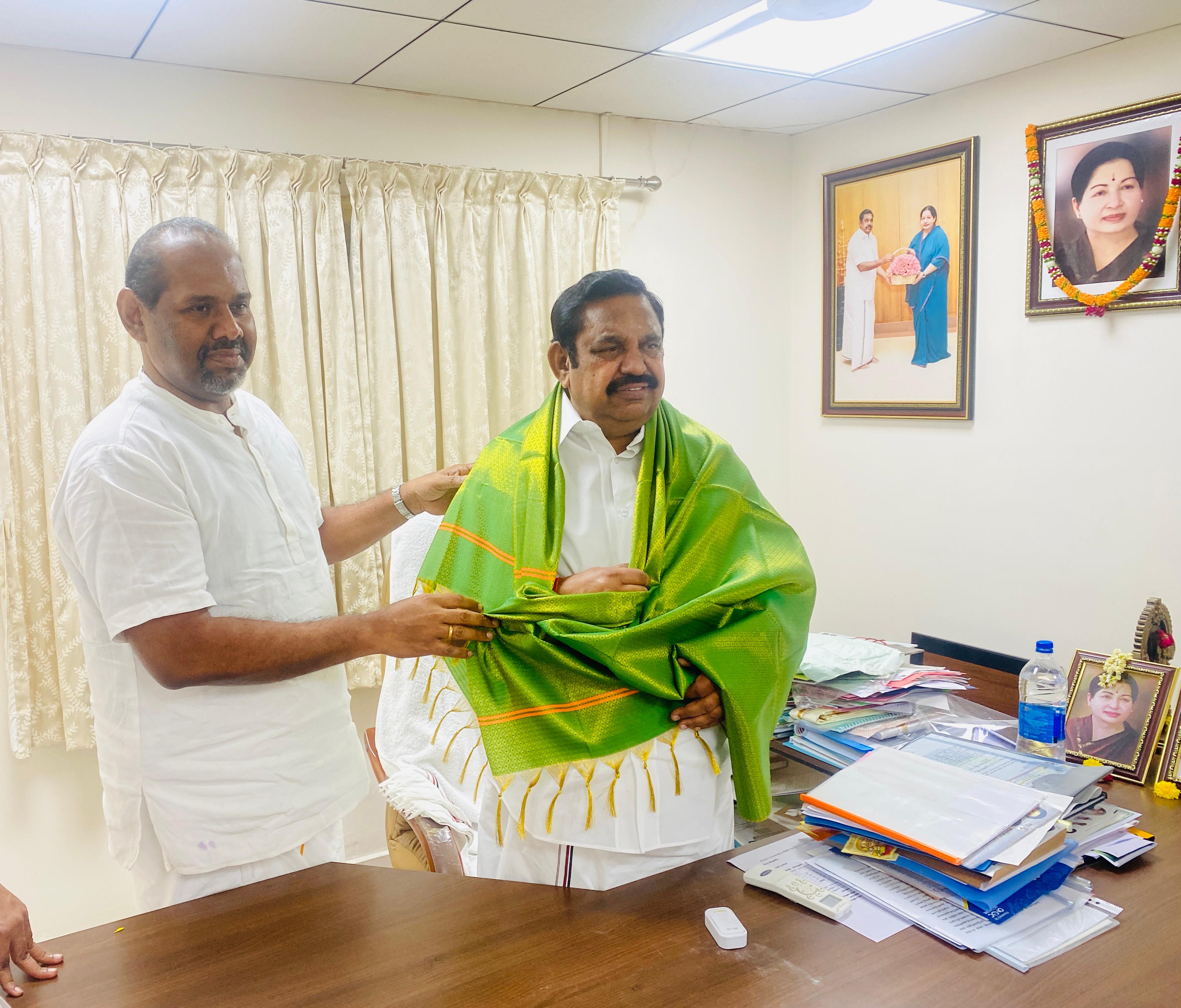 தமிழக எதிர்க்கட்சித்தலைவருடன் தமிழ்த்தேசிய பேரவையினர் சந்திப்பு