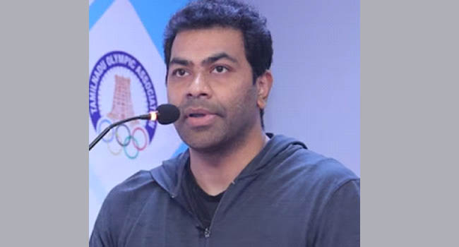 விஜயை அவமதிக்கும் படம் ஒரு நாள் கூட ஓடாது: ஆதவ் அர்ஜுனா எச்சரிக்கை