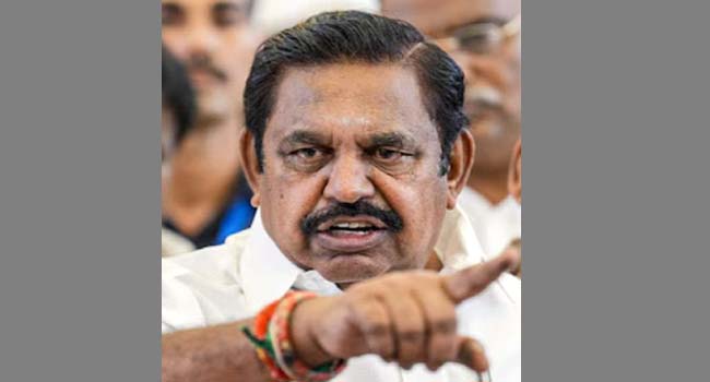 3 அதிமுக எம்.எல்.ஏ.க்கள் பதவி விலகினர்