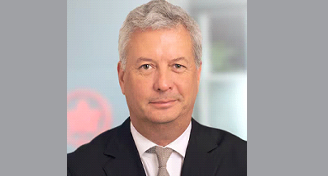 மொழி சர்ச்சை எதிரொலி: ஏர் கனடா தலைமை நிர்வாக அதிகாரி மைக்கேல் ரூசோ இந்த ஆண்டின் இறுதியில் ஓய்வு பெறுகிறார்