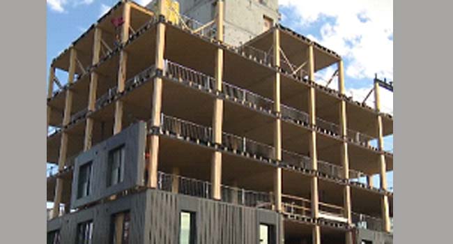 வடகிழக்கு ஒன்ராறியோ நகரங்களில் தேவையை பூர்த்தி செய்ய வீட்டு விநியோகம் போராடுகிறது