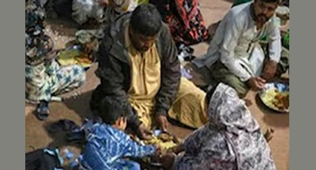 10 பாகிஸ்தானியர்களில் 3 பேர் வறுமையில் வாழ்கின்றனர்