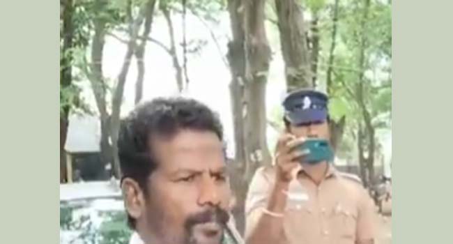 புதுச்சேரி மதுபான கடையில் அனுமதியின்றி காவல்துறையினர் சோதனைக்கு புதுச்சேரி காவல்துறை எதிர்ப்பு