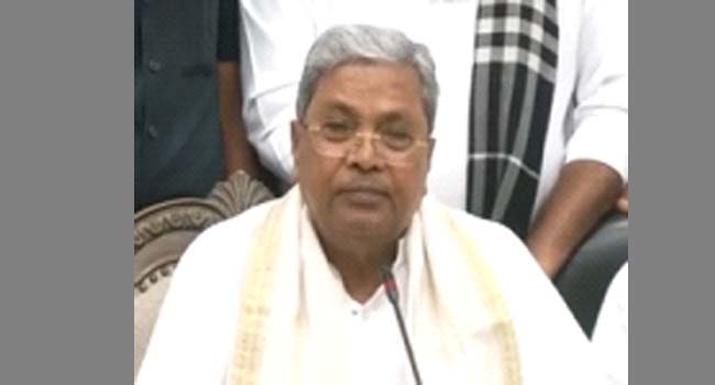 கர்நாடக முதல்வர் சித்தராமையா ராஜினாமா