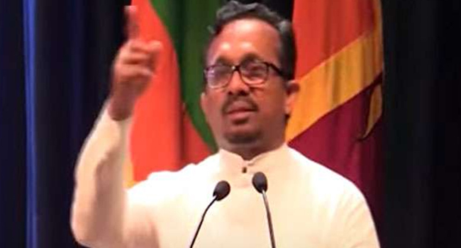 சாராய நிறுவனங்களிடமிருந்து நிதியமைச்சு அதிகாரிகளுக்க நிதி; அமைச்சர் சுனில்