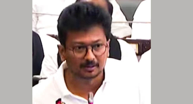 காவிரி போராட்டத்தில் த்ரிஷா குறித்து இரட்டை அர்த்தத்தில் உதயநிதி ஸ்டாலின் பேச்சு